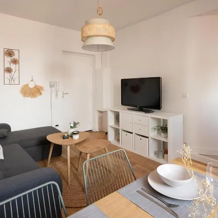 Apartamento L'estival Champêtre - Métro Et Tramway A Côté *