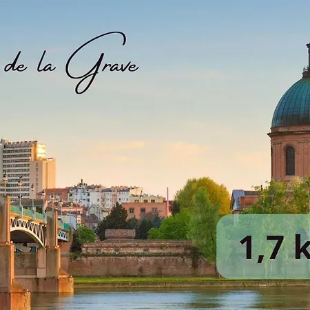 L'estival Champetre - Metro Et Tramway A Cote *